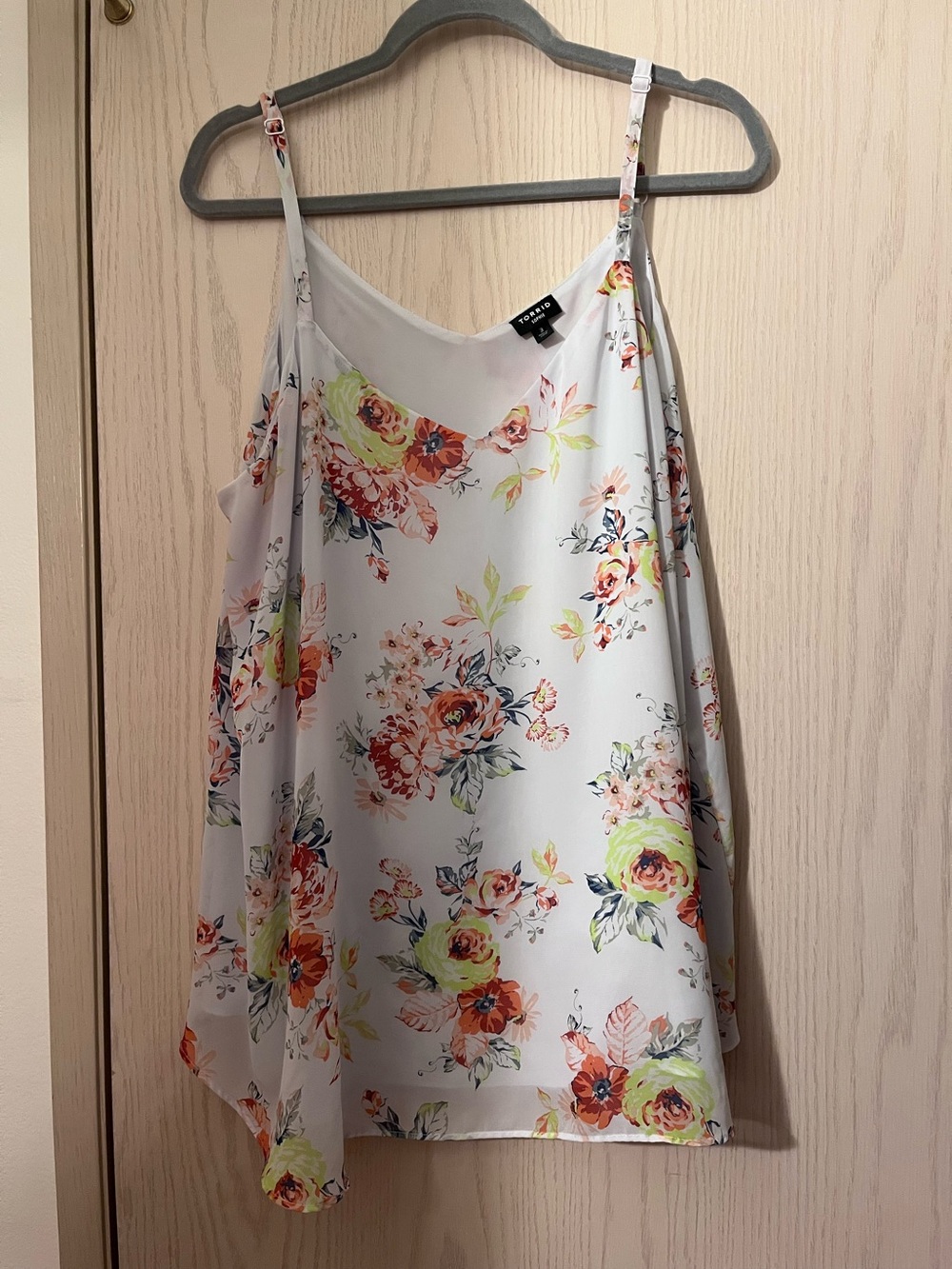 torrid White Floral Spaghetti-Strap Camisole